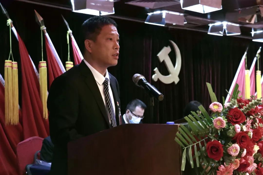 中國(guó)共產(chǎn)黨龍鋼集團(tuán)公司第三次代表大會(huì)隆重召開 中國(guó)共產(chǎn)黨龍鋼集團(tuán)公司第三次代表大會(huì)隆重召開
