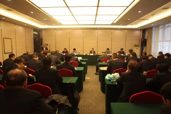 楊海峰帶隊檢查龍鋼集團公司2017年黨風廉政建設(shè)工作 楊海峰帶隊檢查龍鋼集團公司2017年黨風廉政建設(shè)工作
