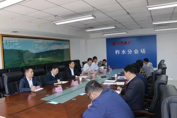 楊召朋到大西溝礦業(yè)公司調(diào)研固廢利用項目 楊召朋到大西溝礦業(yè)公司調(diào)研固廢利用項目