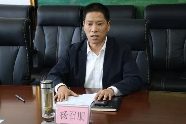 楊召朋到大西溝礦業(yè)公司調(diào)研固廢利用項目 楊召朋到大西溝礦業(yè)公司調(diào)研固廢利用項目